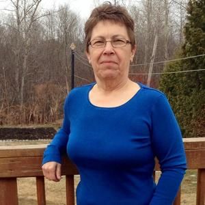 Meet your Posher, Lorraine